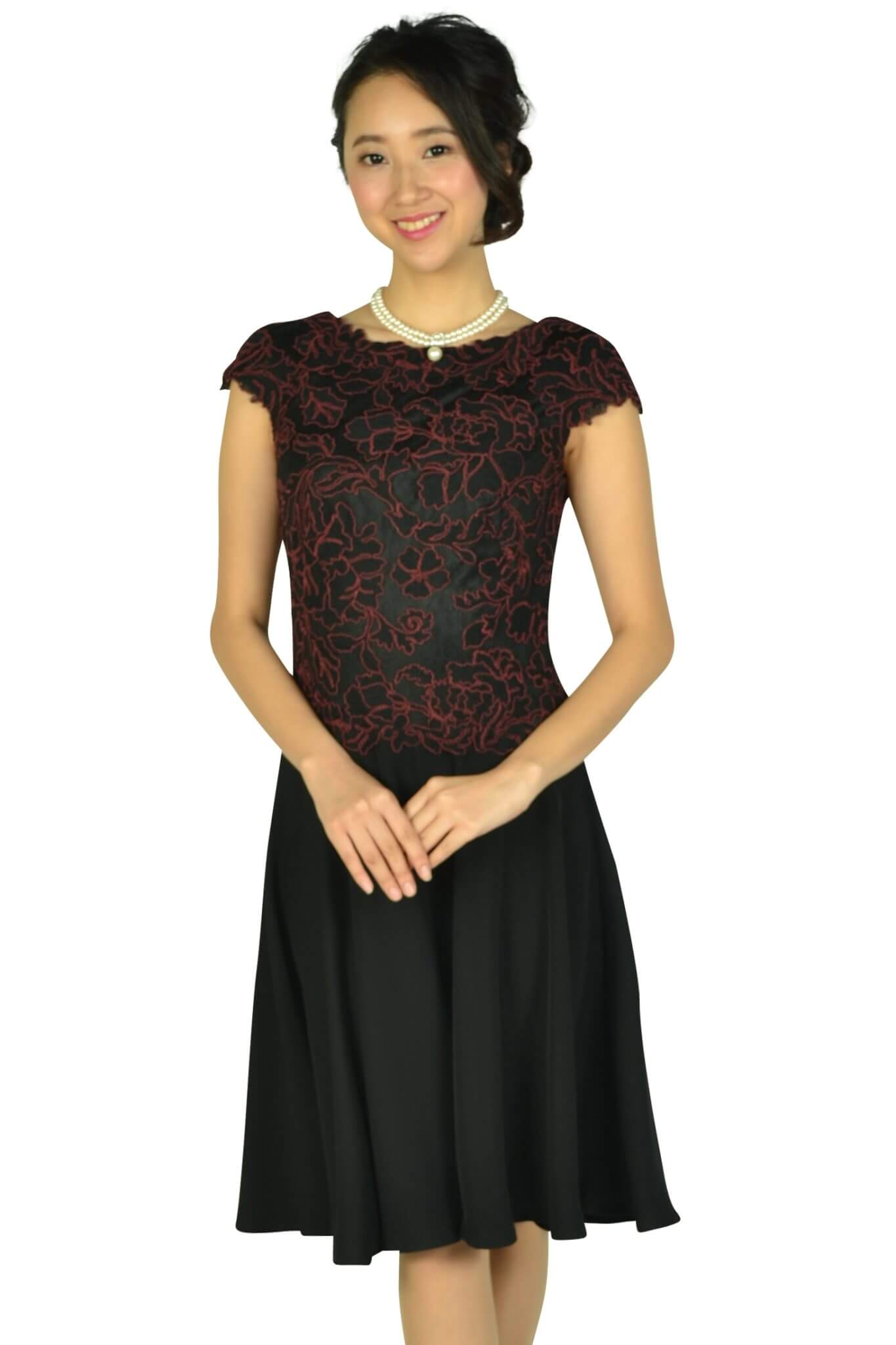 タダシ・ショージ (Tadashi Shoji)ボルドー刺繍ブラックドレス