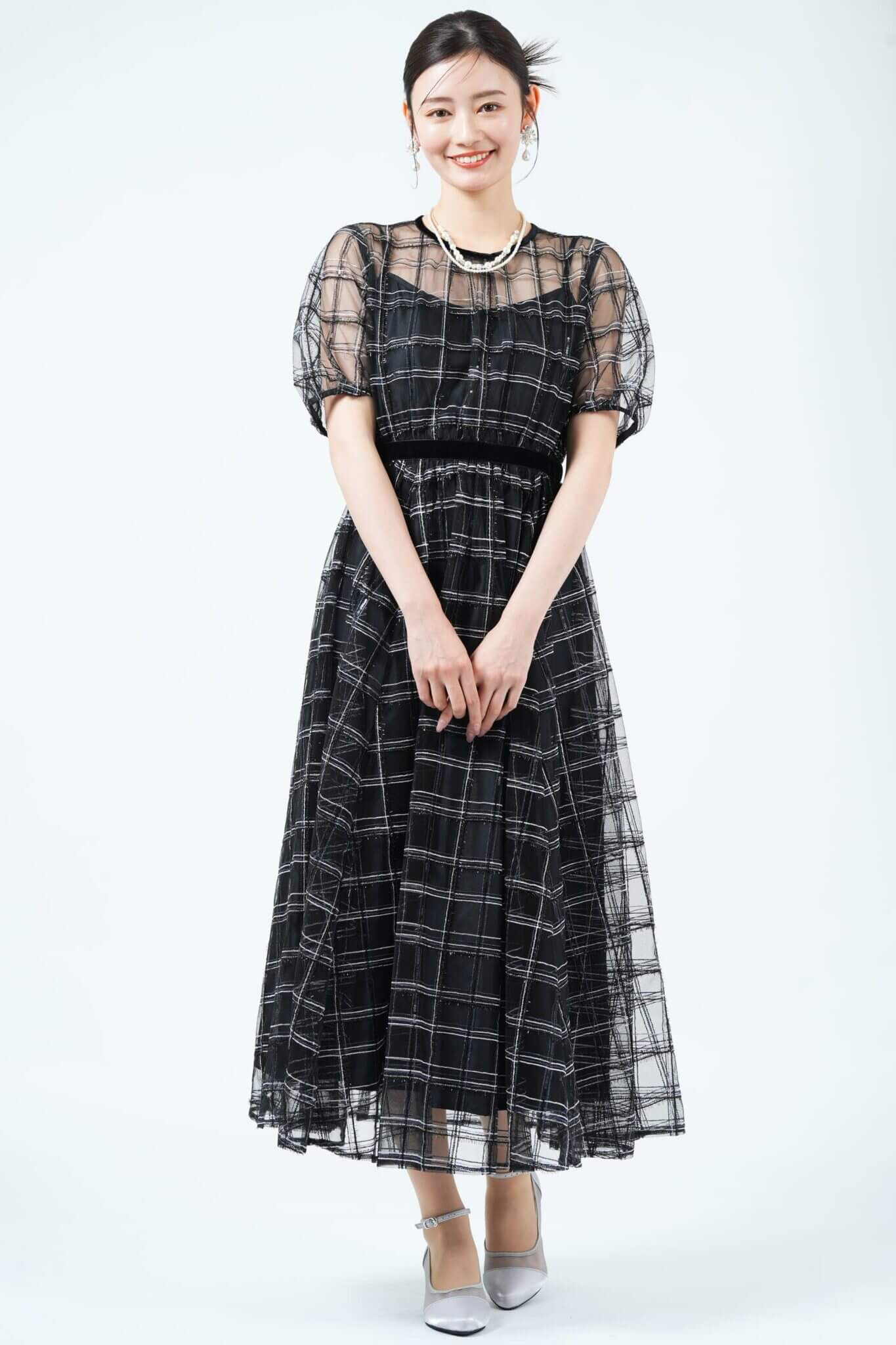 JILLSTUART
スパンコールチェック刺繍ブラックドレス