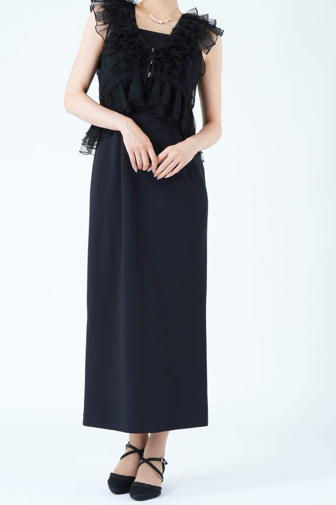 AIMER 総レースネイビードレス